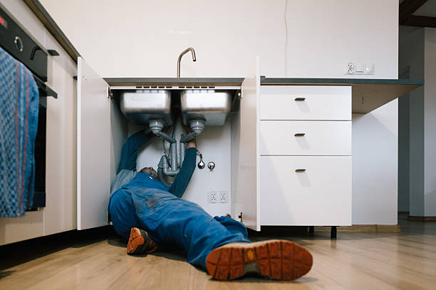 Professional Plumbing technician working in Lake Dallas, TX